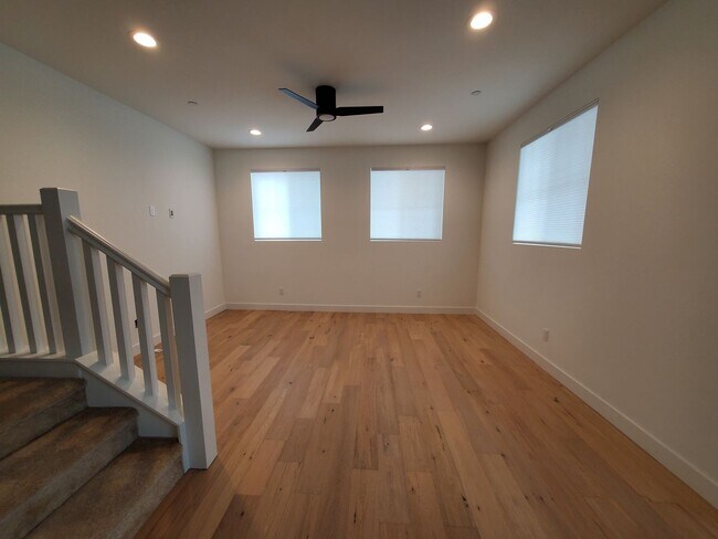 Foto del edificio - Righetti Ranch Townhouse