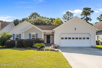 Building Photo - 360 Rose Bud Ln