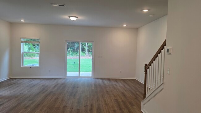 Foto del edificio - 3516 Nimbell Rd