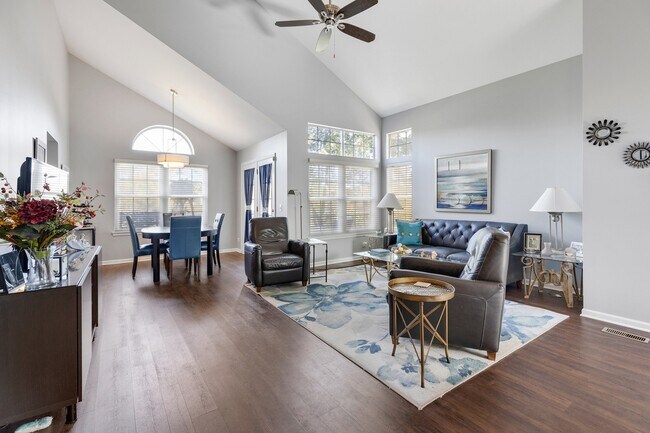 Foto del edificio - 2344 County Farm Ln