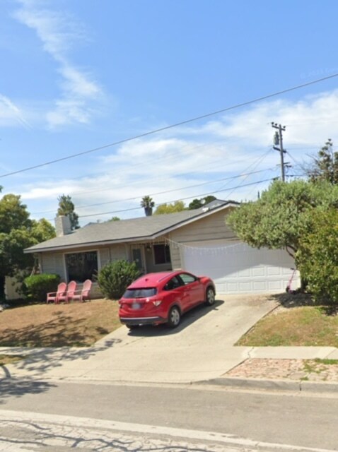 Primary Photo - 534 Highland Dr