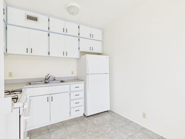 Foto del edificio - 1 bedroom Ocean Forest condo for rent