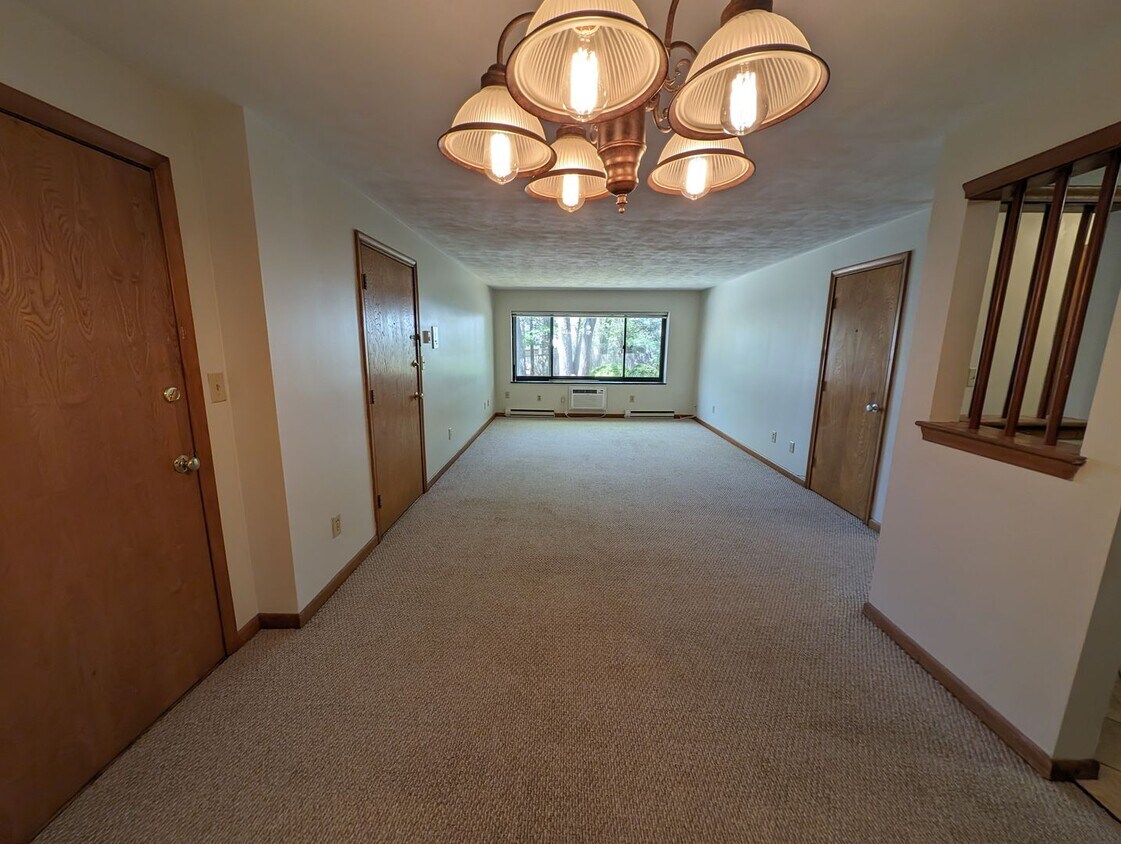Primary Photo - 1 bedroom Oak Terrace-Framingham