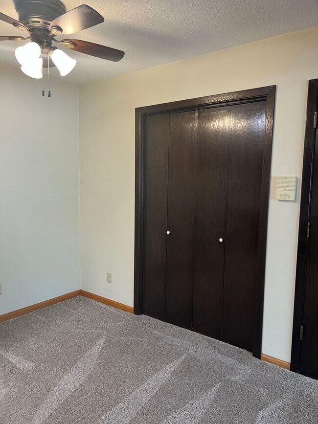 Foto del edificio - Tudor 3205