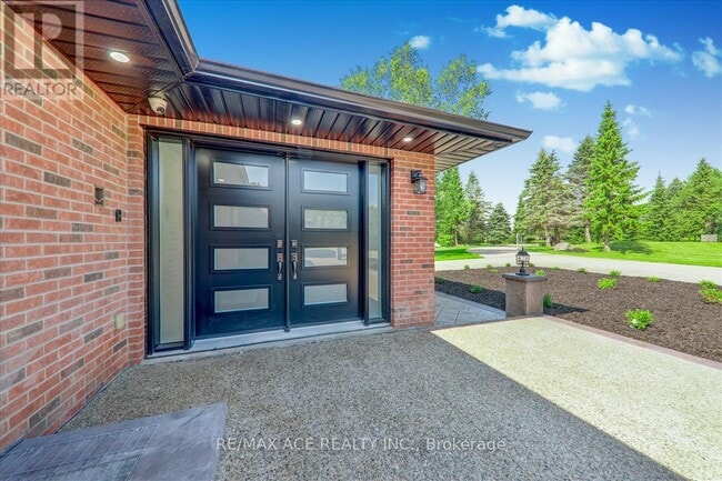Building Photo - 3589 Tooley Rd