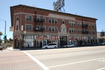 Primary Photo - 1706 W Sunset Blvd