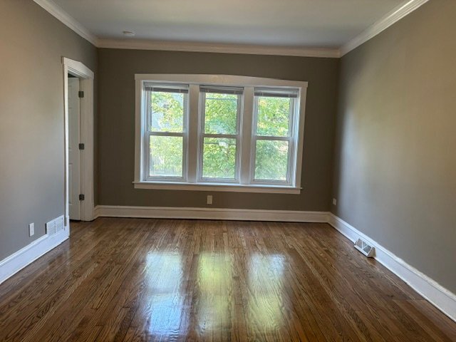 Building Photo - 1307 N Keeler Ave
