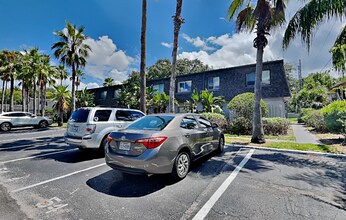 Building Photo - 1954 Conway Rd