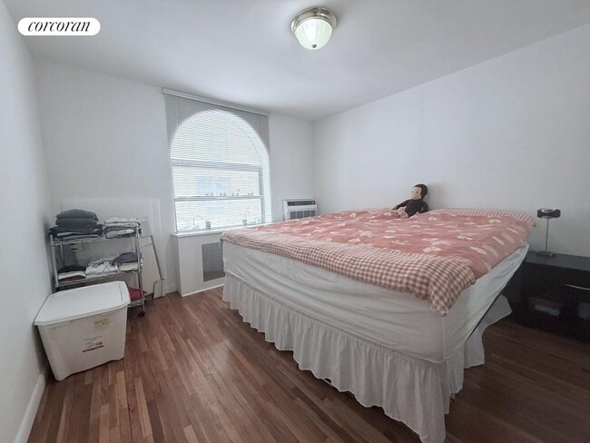 Foto del edificio - 117 W 58th St