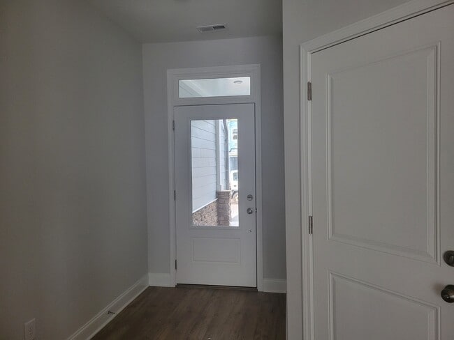 Building Photo - 2021 Rooster Spur Ct