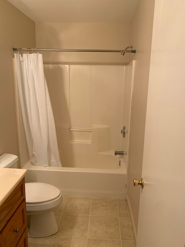 Bathroom - 903 Old Wilmington Rd
