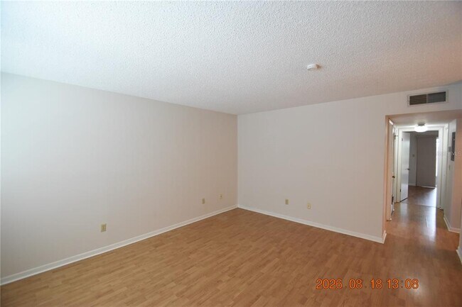 Foto del edificio - 3107 W Horatio St