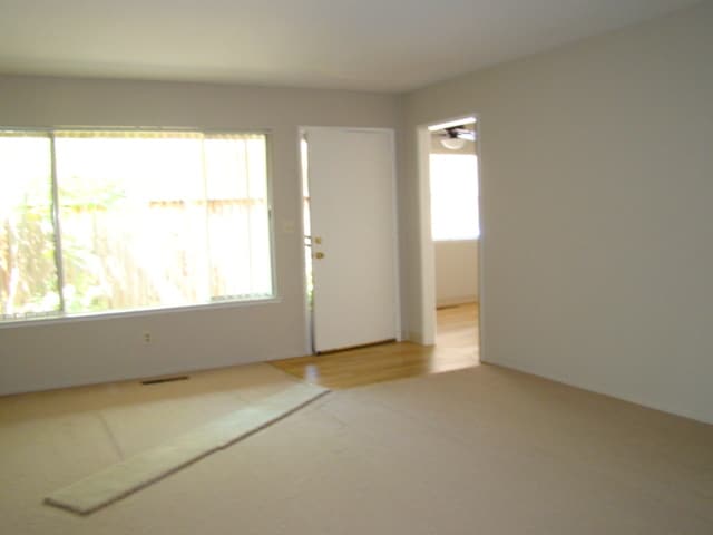 Building Photo - 2073 La Miel Ct
