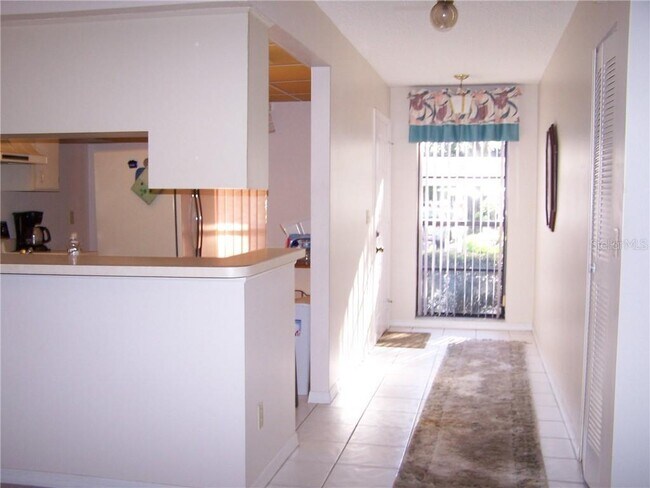 Foto del edificio - 307 Knottwood Ct