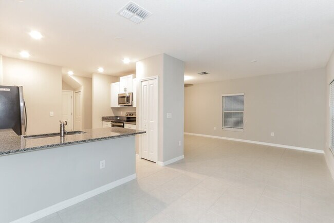 Foto del edificio - 7314 Spring Snowflake Ave