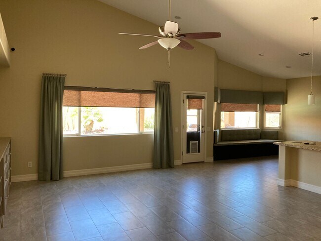 Building Photo - Summerlin One-story, 3 bedroom, pool home