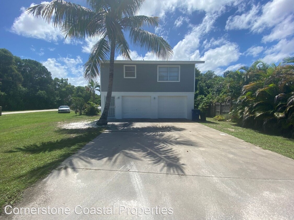 5759 Tahiti Dr, Bokeelia, FL 33922 House Rental in Bokeelia, FL