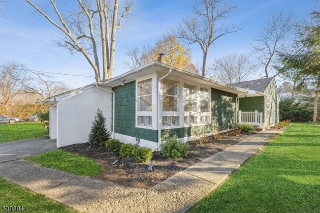 Building Photo - 57 Essex Ave