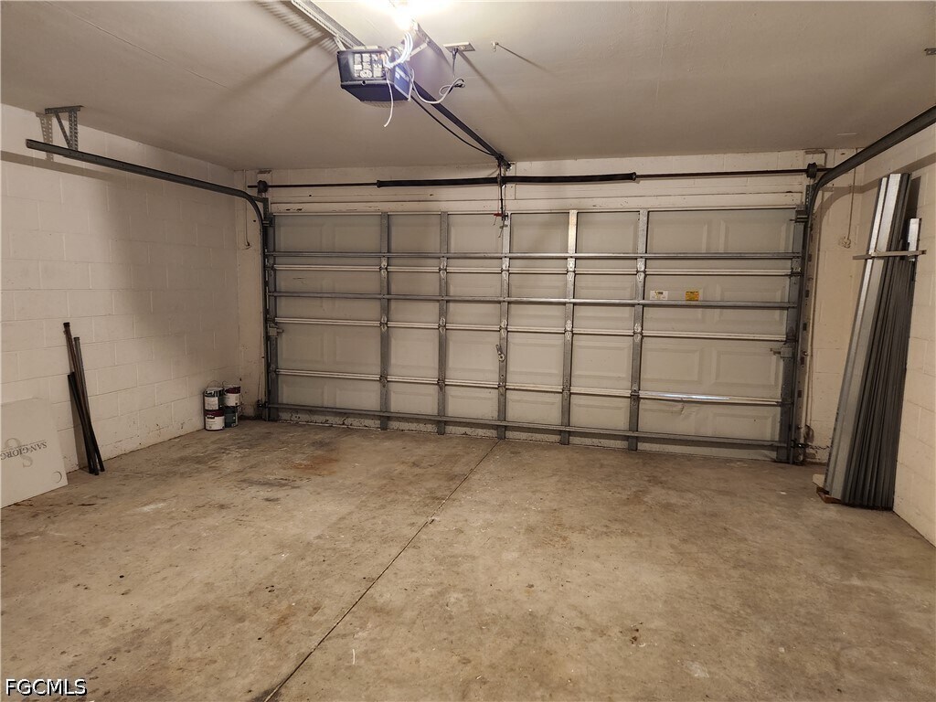 Foto del edificio - 14980 Coopers Hawk Way