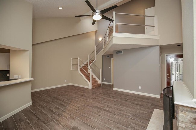 Foto del edificio - 9400 Doliver Dr