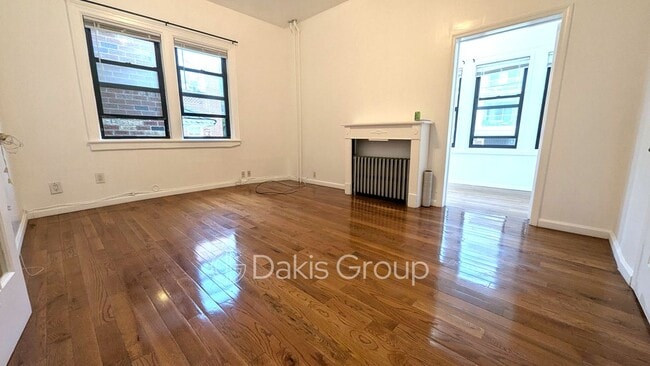 Foto del edificio - 30-82 23rd Street, A