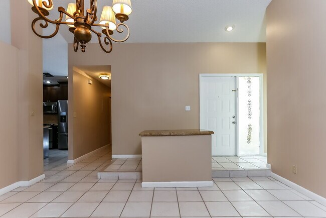 Foto del edificio - 21080 Woodspring Ave