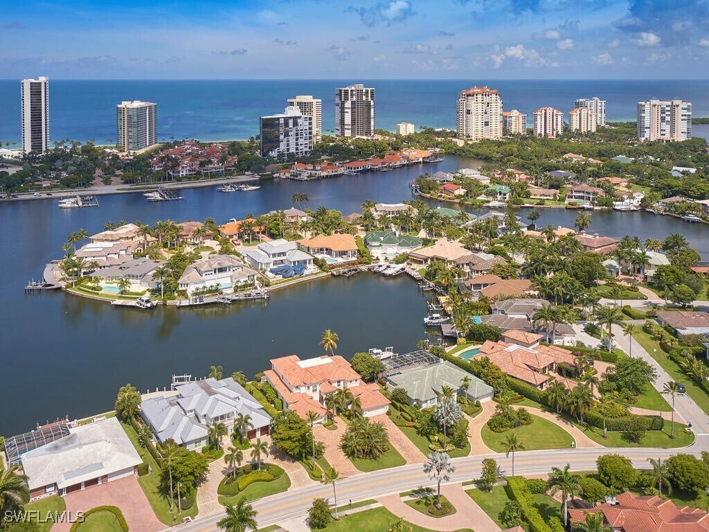 Foto del edificio - 4419 Crayton Rd