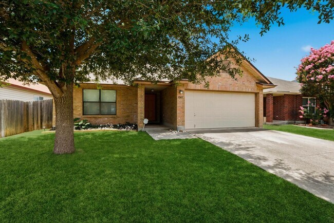 Building Photo - Updated 3-Bedroom Home Near UTSA, USAA & Medical Center