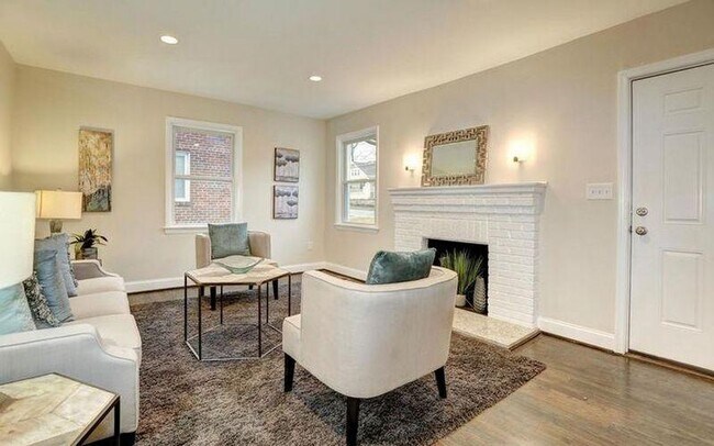 Building Photo - 6117 Arbor Street