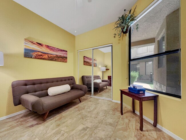Foto del edificio - 705 W Queen Creek Rd