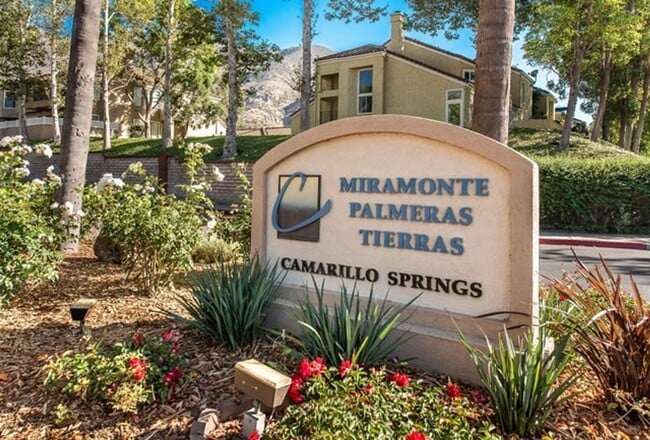 Building Photo - 7037 Paseo Encantada