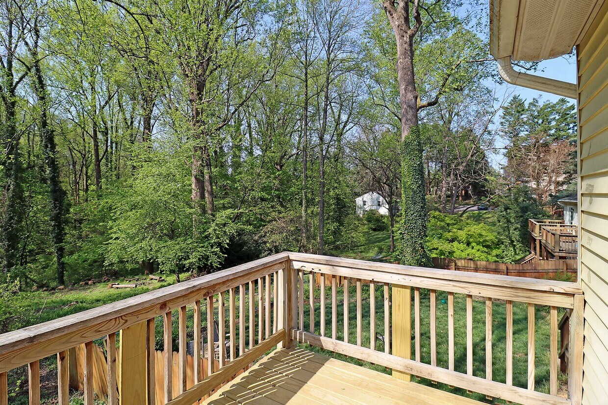 Foto principal - Student-Friendly Fry's Spring Duplex