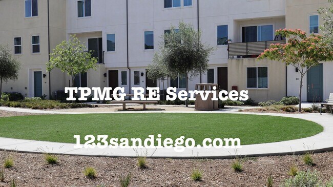 Building Photo - 4 bedrooms 3.5 baths townhome in South San Diego