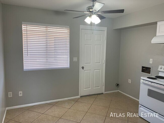 Building Photo - 8315 N 61st Ave