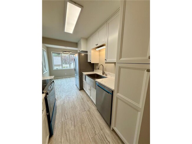 Foto del edificio - 16325 15th Ave N