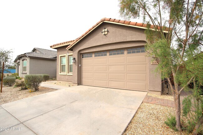Building Photo - 3830 S 64th Dr