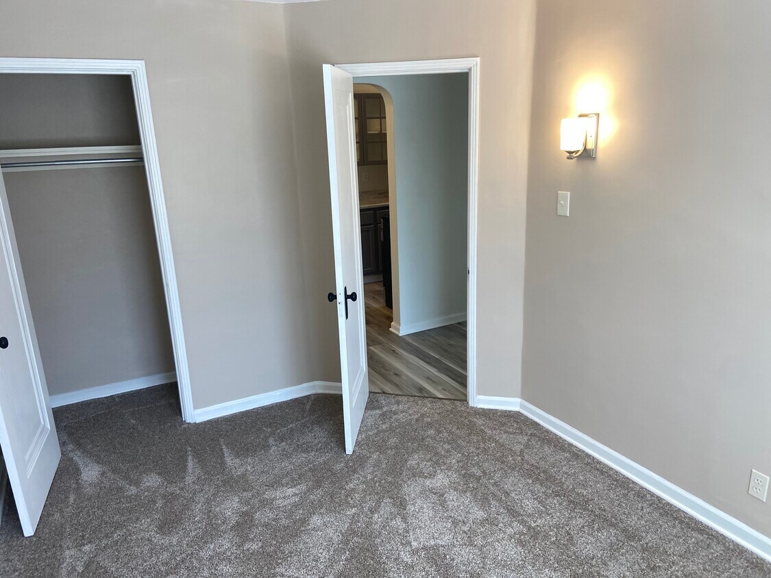 Foto del edificio - 530 Hadley Ave