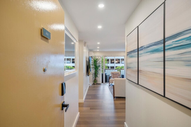 Building Photo - 2464 Prince Edward St