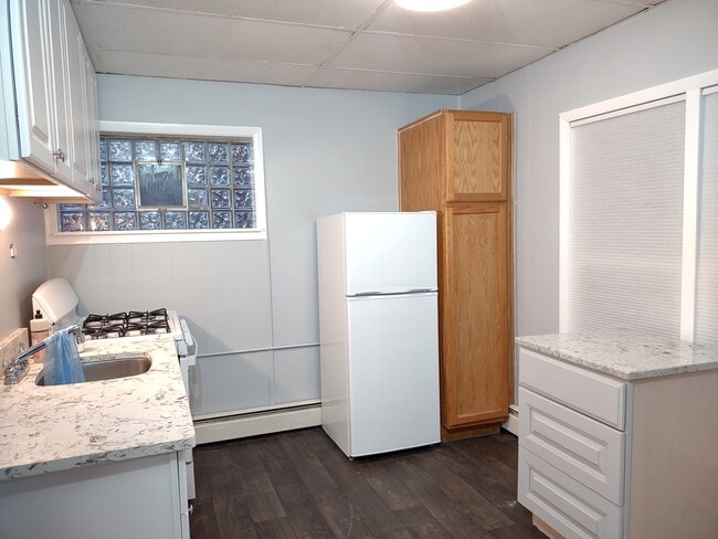 Foto del edificio - 6109 W Higgins Ave