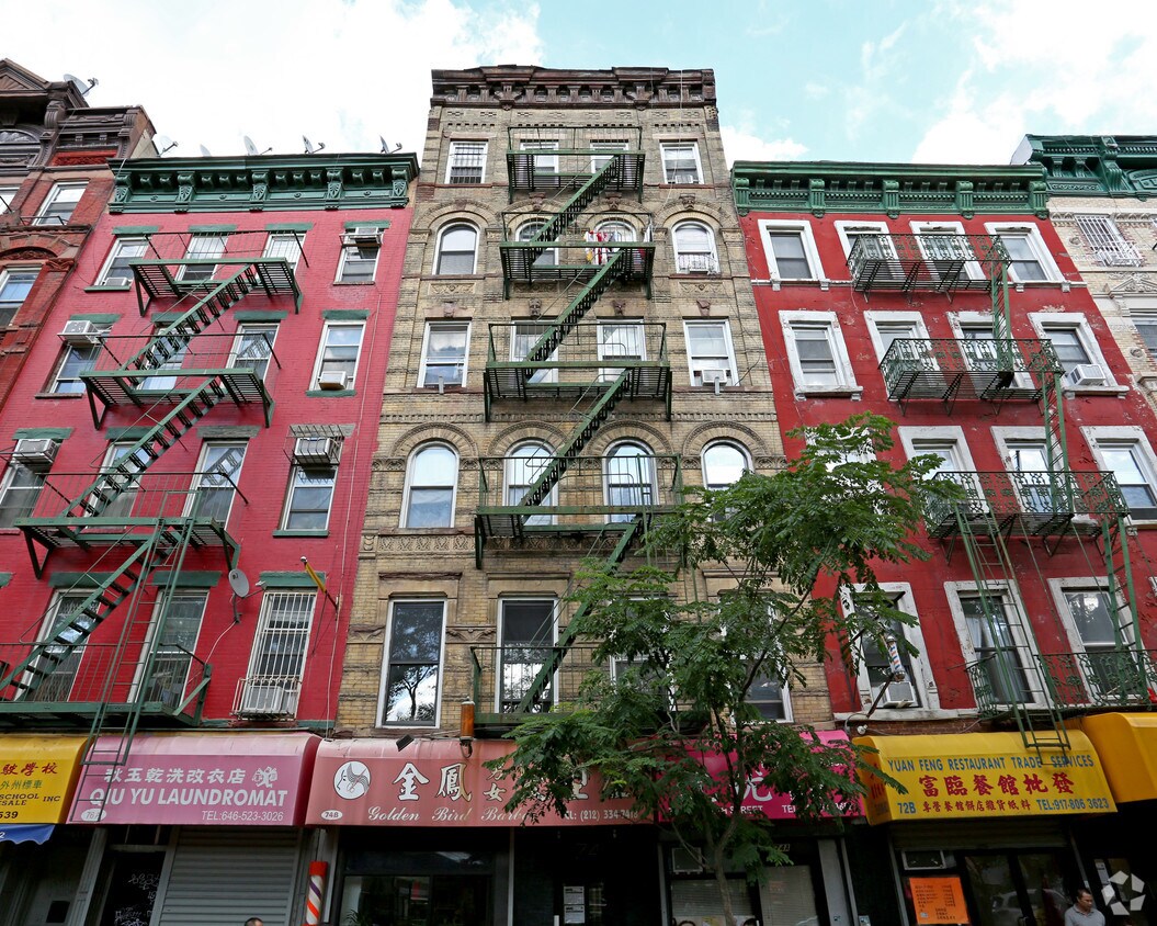 74 Forsyth St, New York, NY 10002 Apartments New York, NY