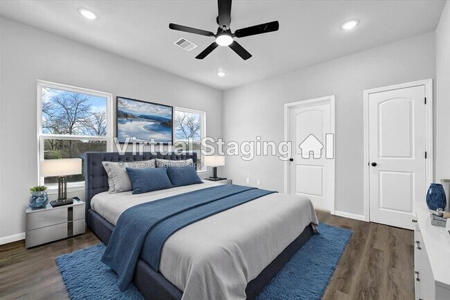 Foto del edificio - 1035 W Austin St