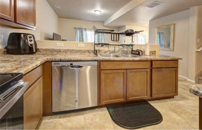 Building Photo - 7617 Conifer Cone Grove