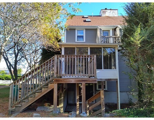 Primary Photo - 111-113 Everett St