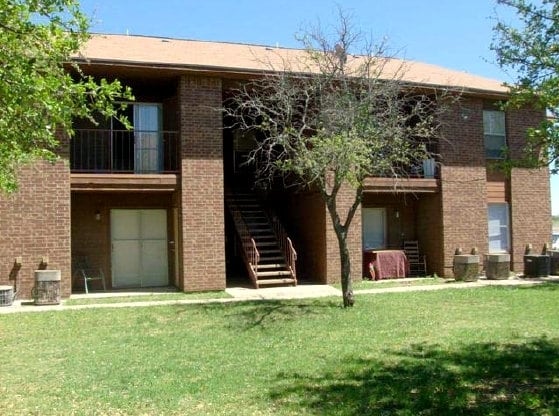 Primary Photo - Country Villa Apartments