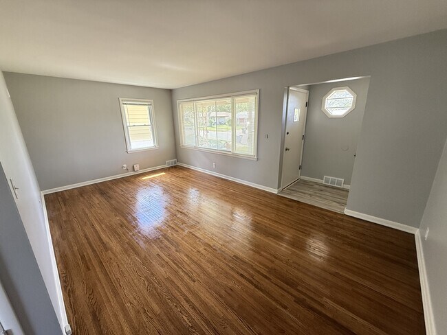 Foto del edificio - 5331 N 45th St