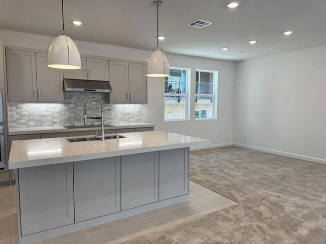 Photo - 11830 Ella Wy House