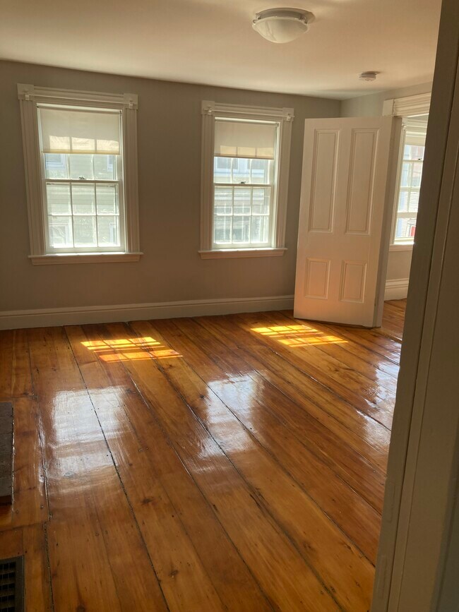 227 Marcy St, Portsmouth, NH 03801 Townhome Rentals in Portsmouth NH