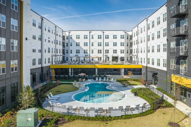 Building Photo - Nova River District