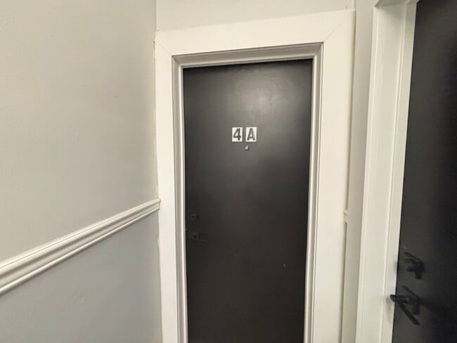 Building Photo - 5008 Palisade Ave