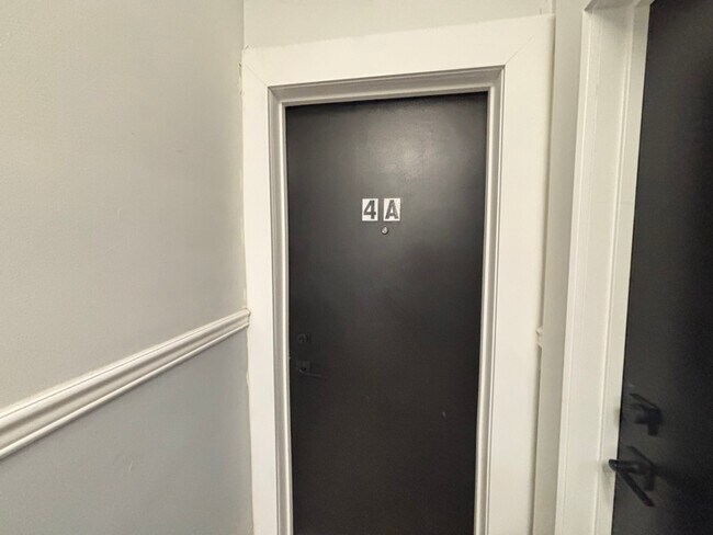 Foto del edificio - 5008 Palisade Ave